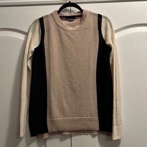 EUC Vince sweater